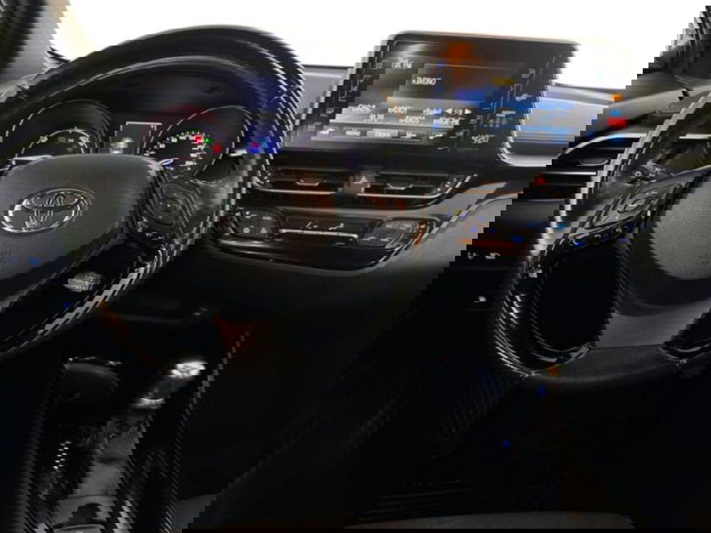 Toyota Toyota C-HR usata a Bologna (10)