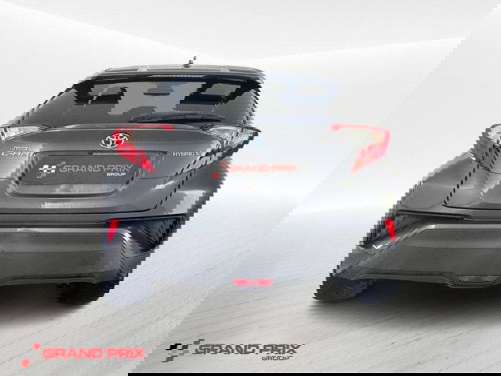 Toyota Toyota C-HR usata a Bologna (5)