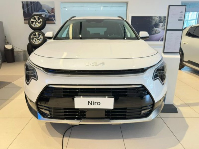 Kia Niro nuova a Bologna (2)