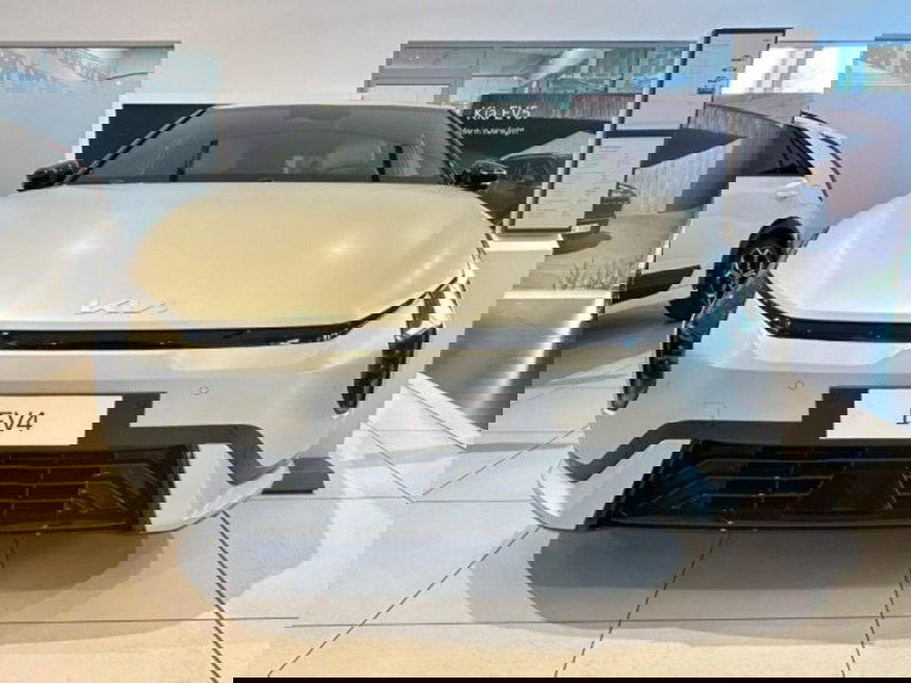 Kia EV4 nuova a Bologna (2)
