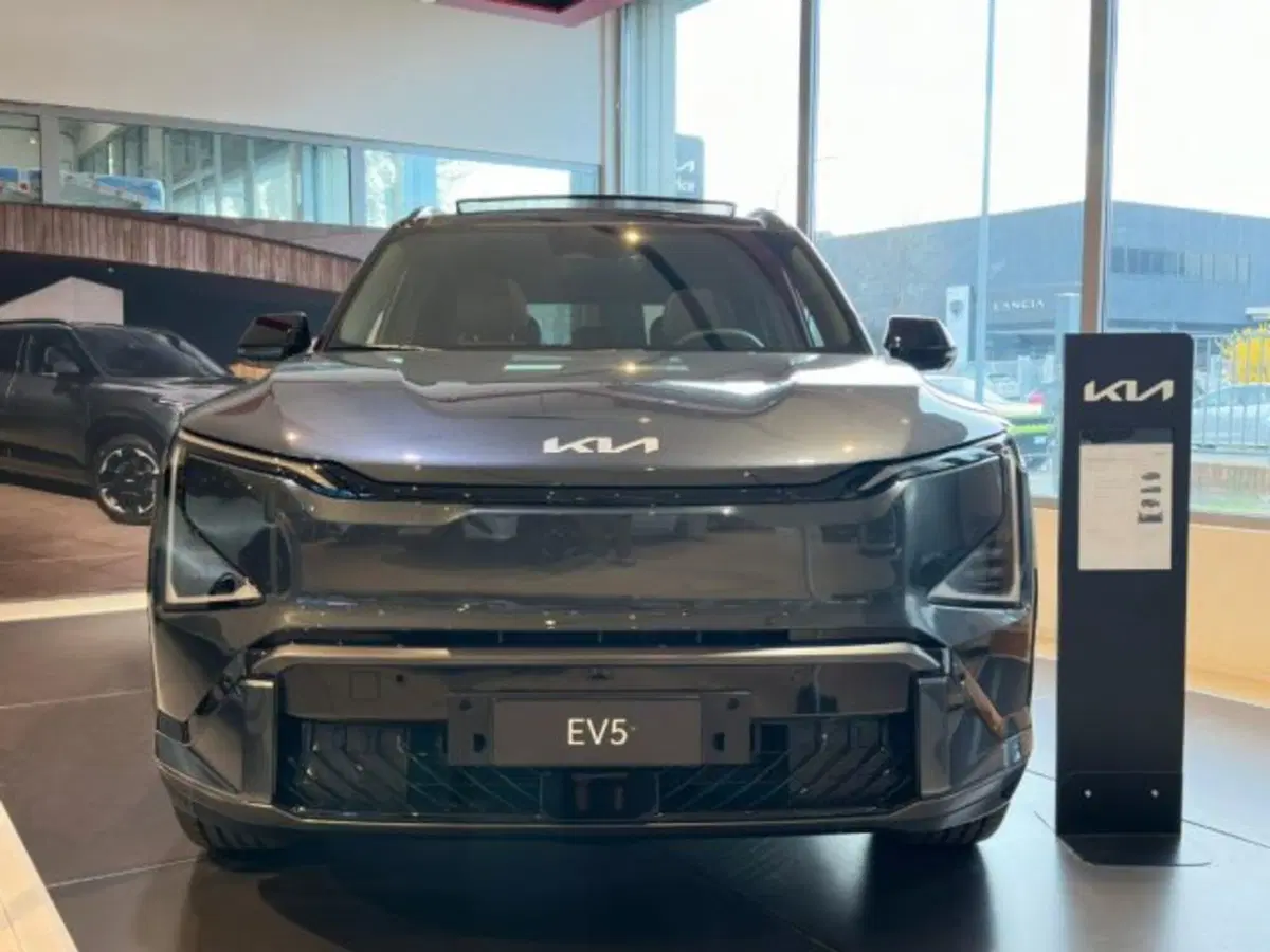 Kia EV5 nuova a Bologna (2)