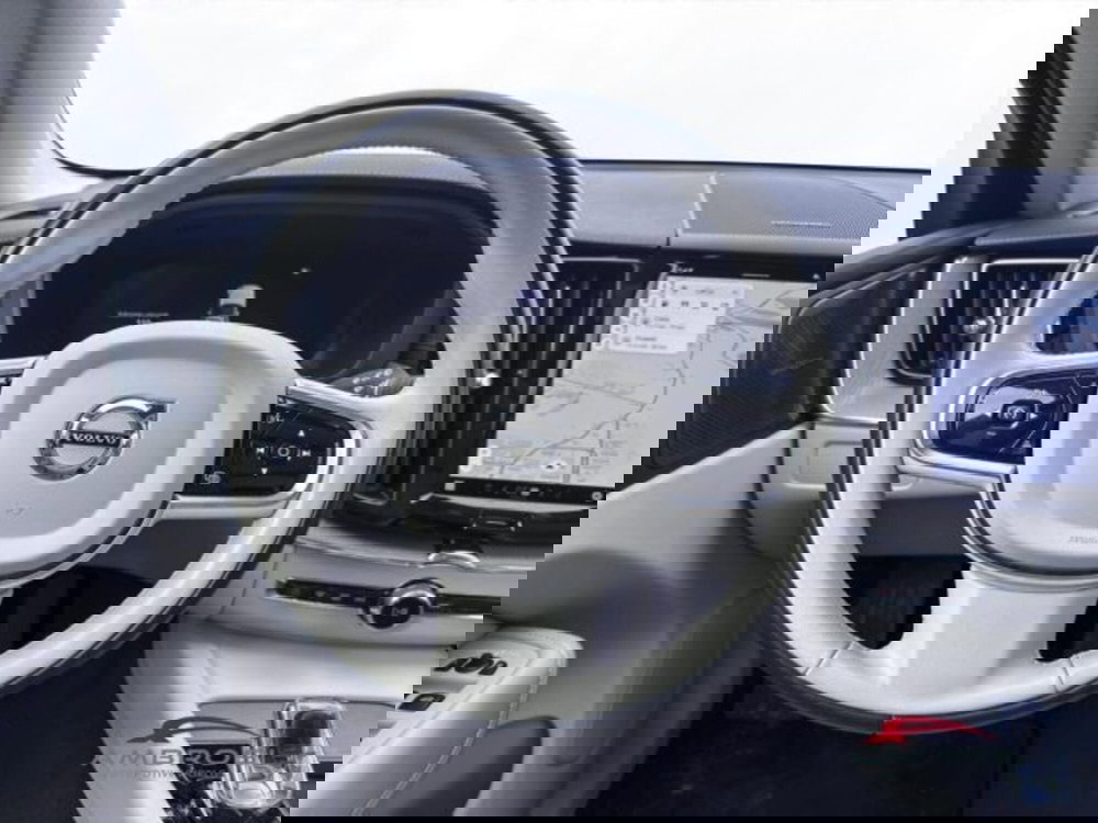 Volvo XC60 usata a Perugia (13)