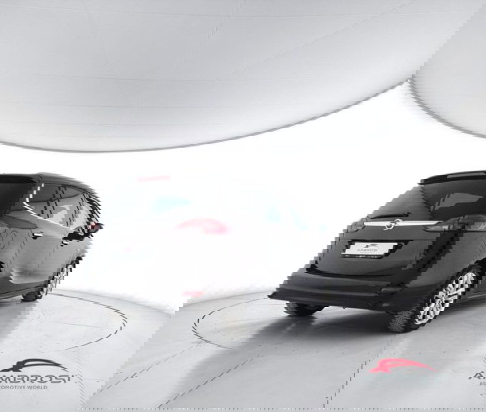 Opel Zafira Tourer usata a Perugia (3)