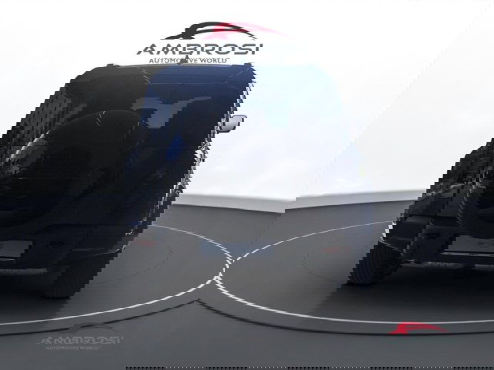 Land Rover Defender nuova a Perugia (6)