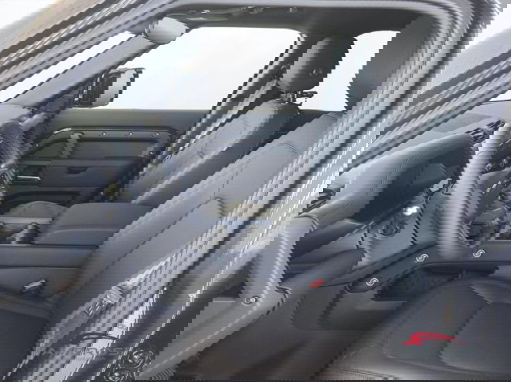 Land Rover Defender nuova a Perugia (7)