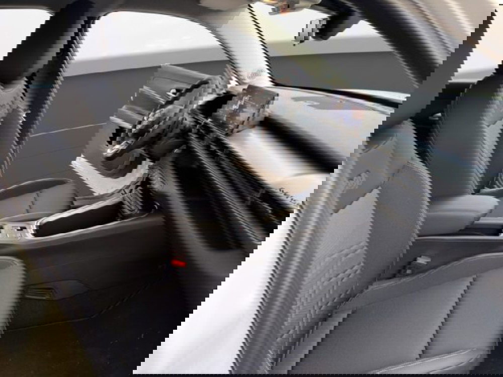 Jeep Avenger nuova a Perugia (15)