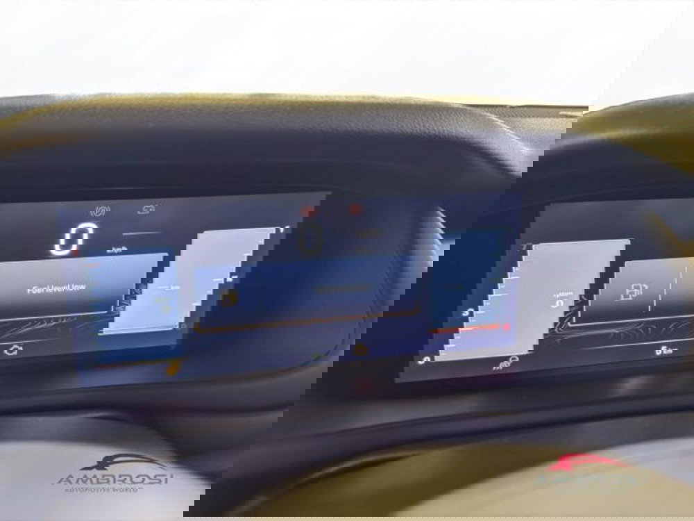 Jeep Avenger nuova a Perugia (13)