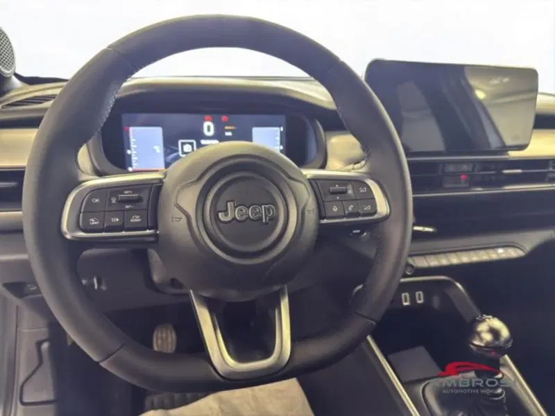 Jeep Avenger nuova a Perugia (14)