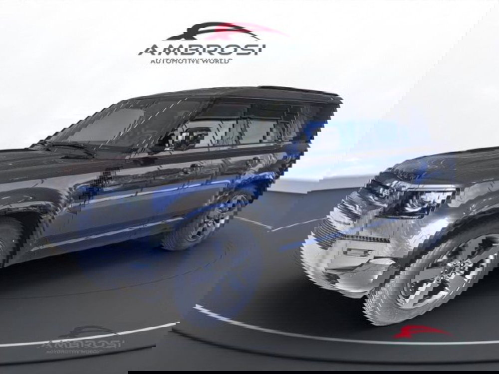 Land Rover Defender nuova a Perugia