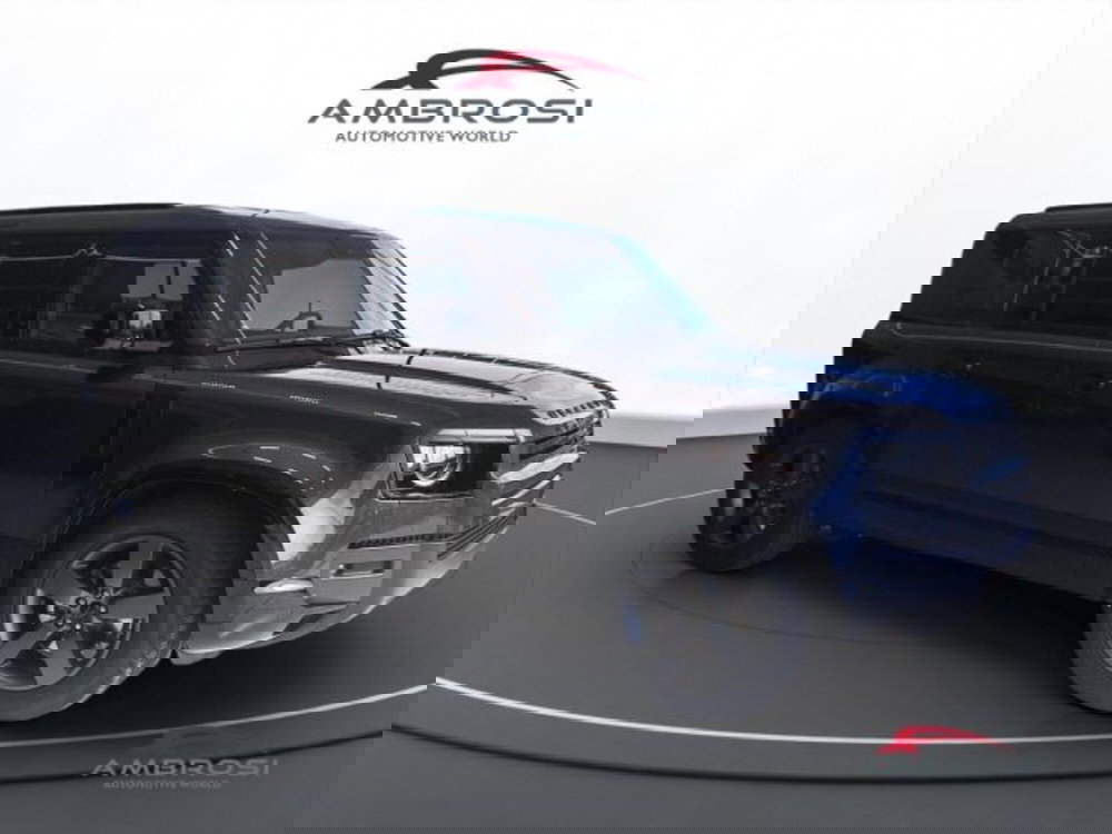 Land Rover Defender nuova a Perugia (2)
