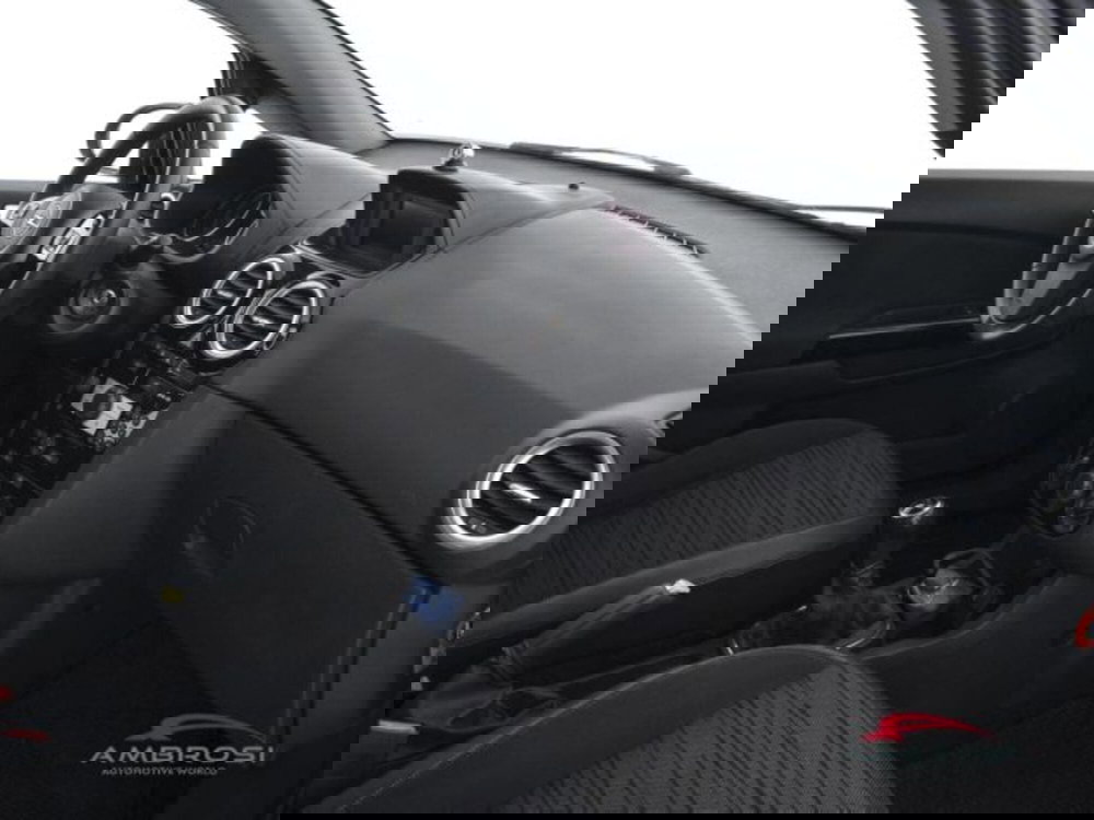 Opel Corsa usata a Perugia (12)