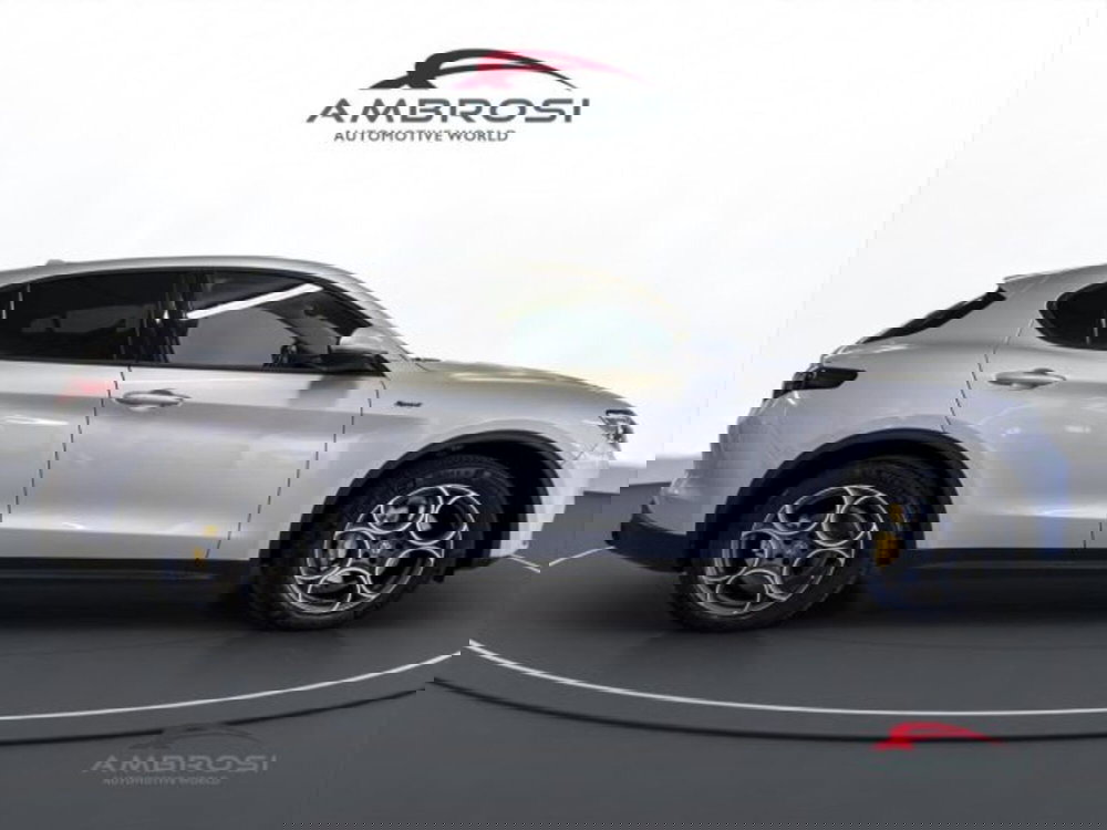 Alfa Romeo Stelvio usata a Perugia (5)