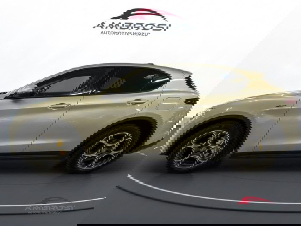 Alfa Romeo Stelvio usata a Perugia (6)