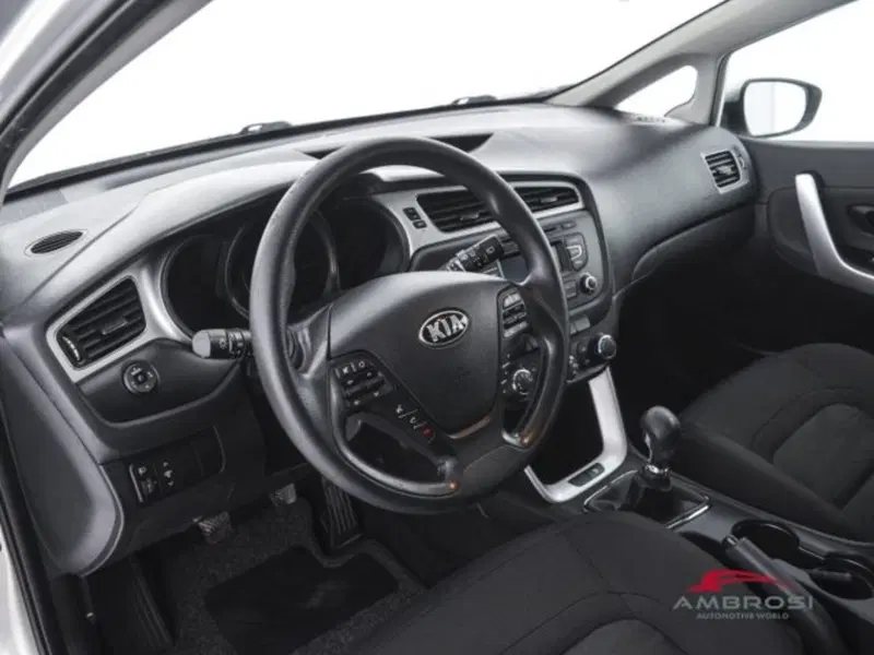 Kia Ceed usata a Perugia (8)