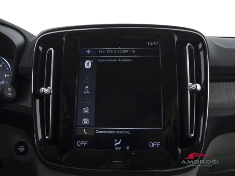 Volvo XC40 usata a Perugia (15)