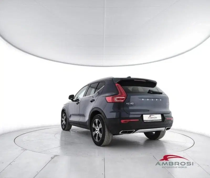 Volvo XC40 usata a Perugia (4)