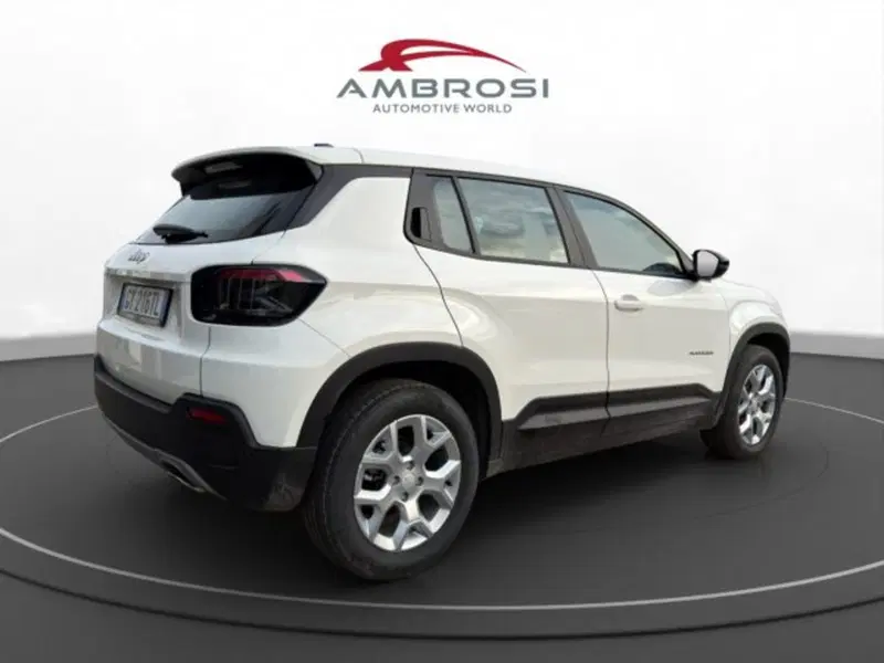 Jeep Avenger nuova a Perugia (5)
