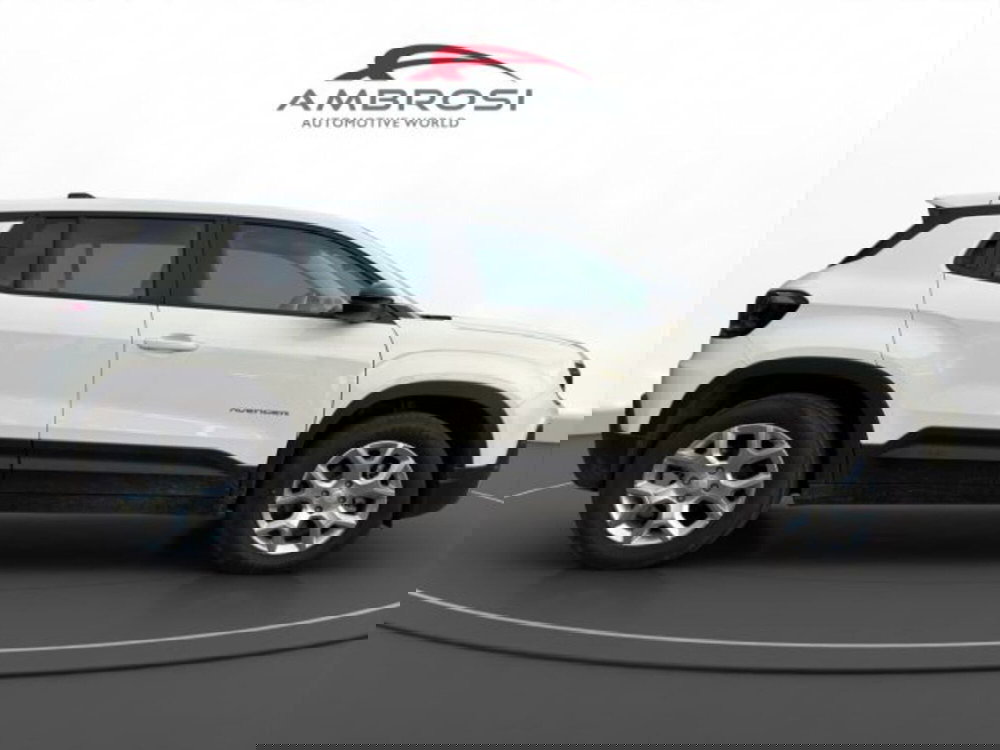 Jeep Avenger nuova a Perugia (6)