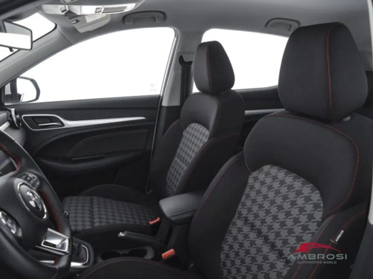 Mg ZS usata a Perugia (9)