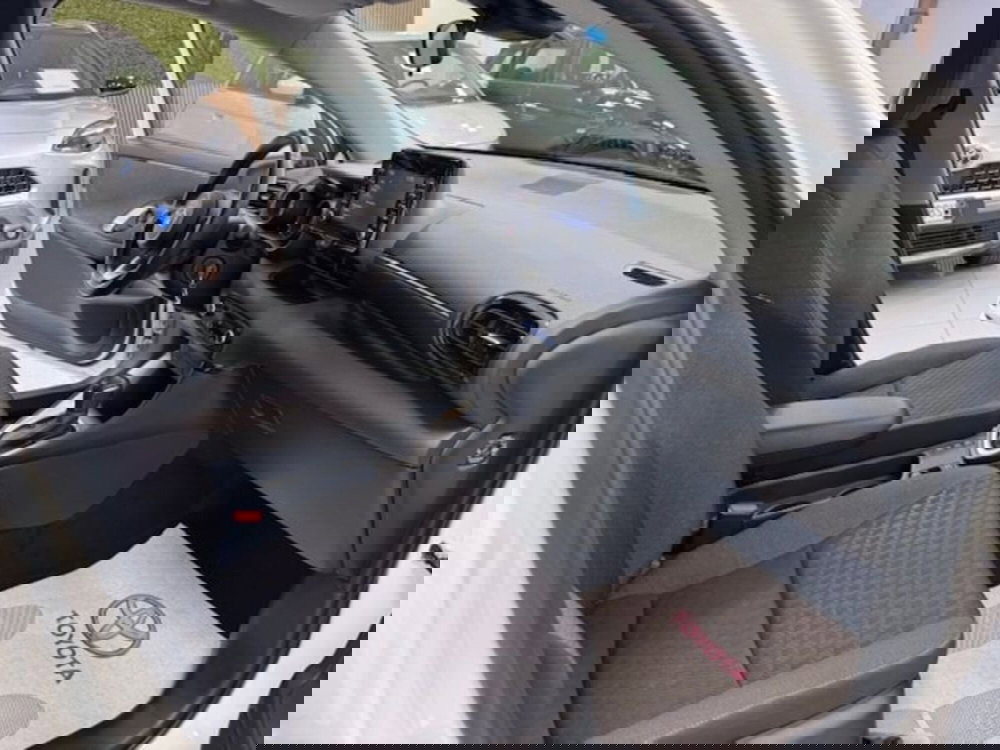 Toyota Yaris usata a Prato (8)