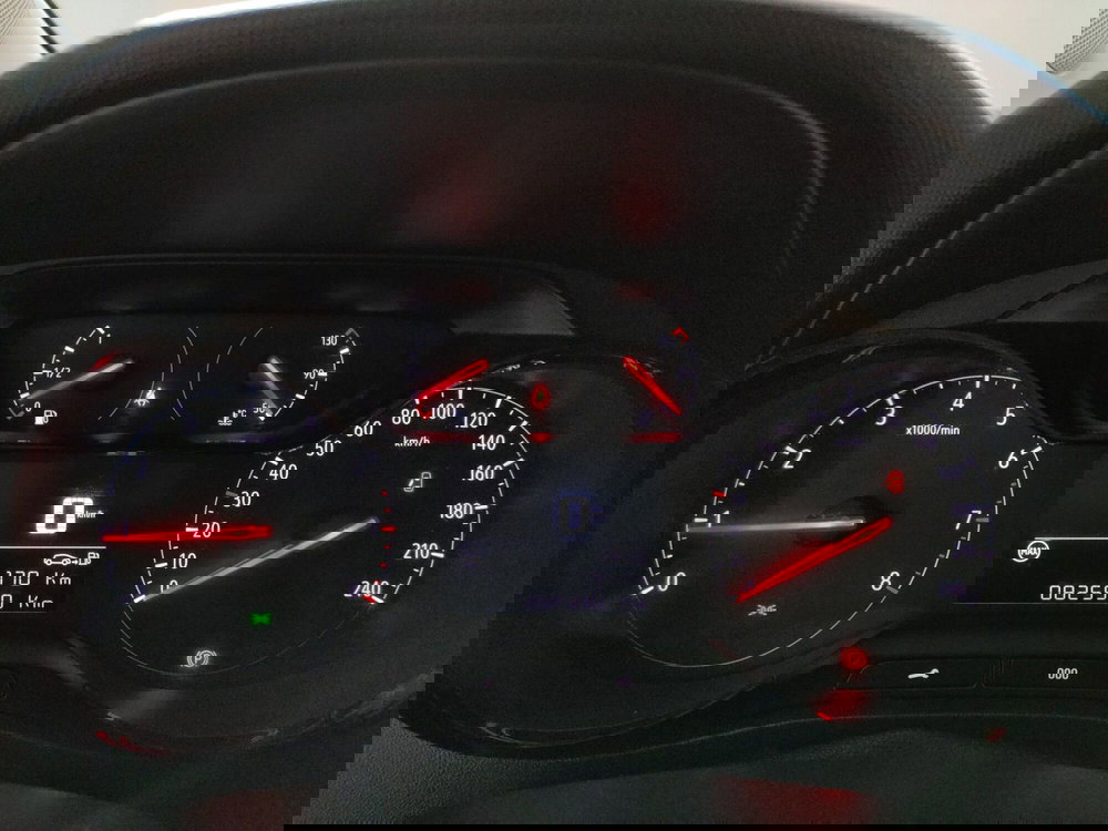 Opel Crossland usata a L'Aquila (18)