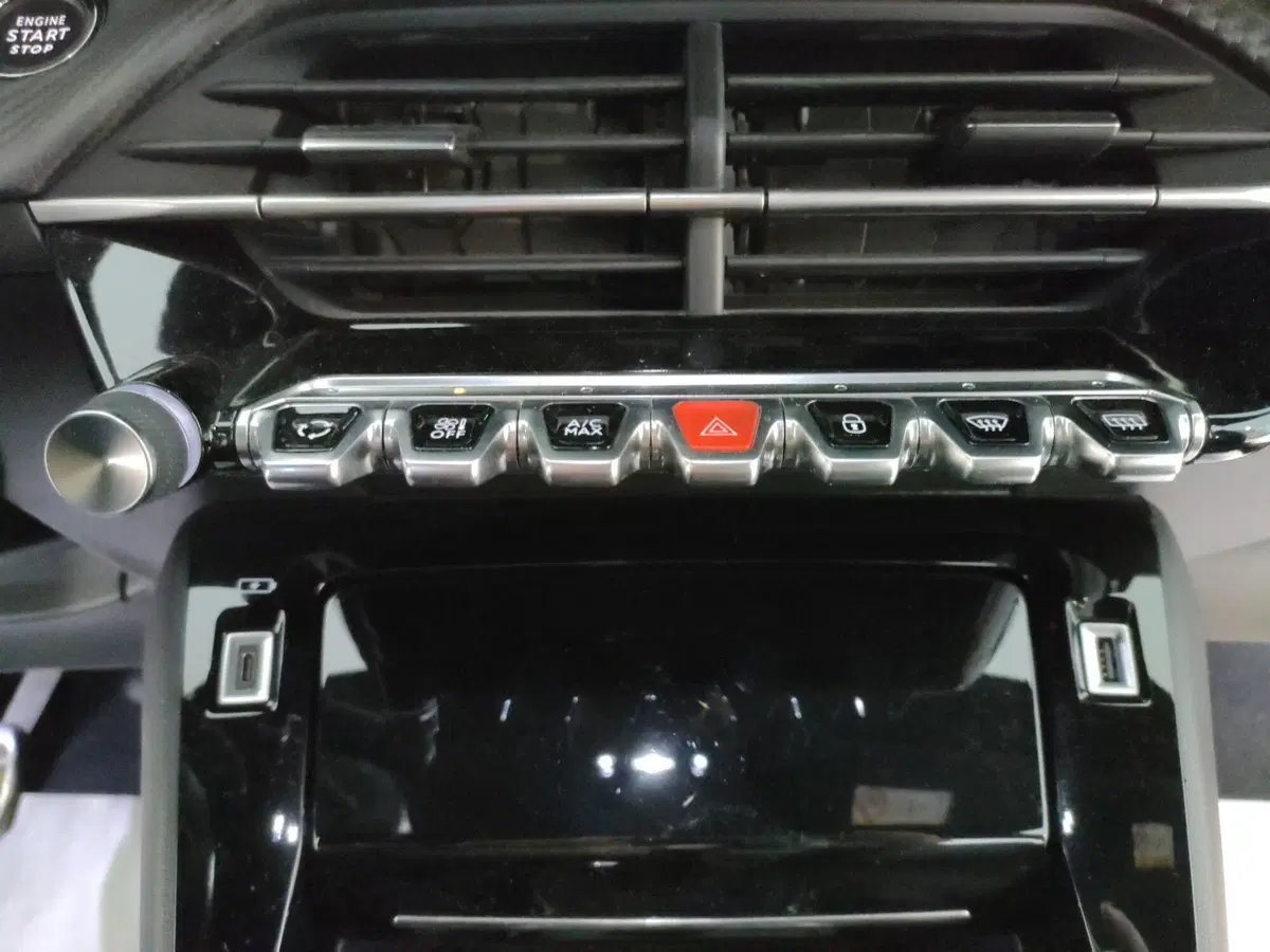 Peugeot 208 usata a L'Aquila (20)