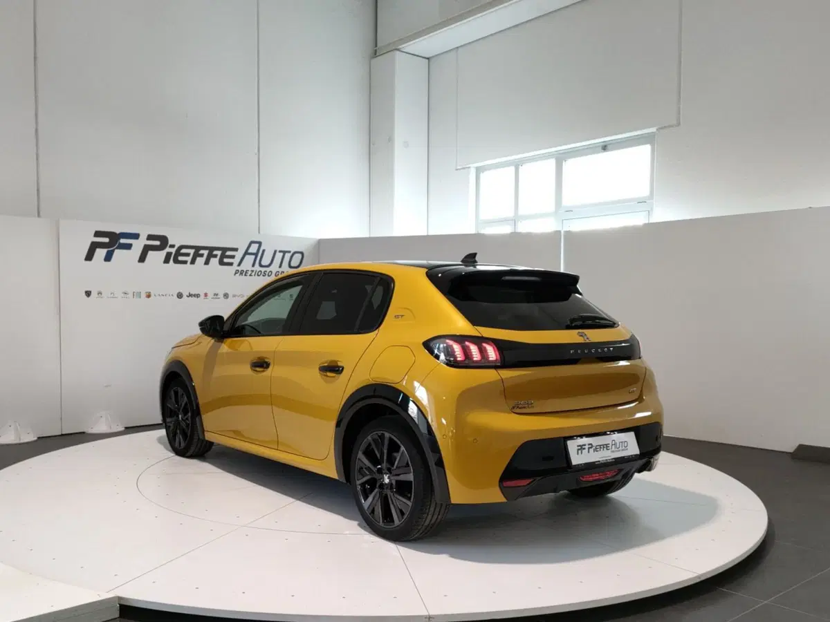 Peugeot 208 usata a L'Aquila (3)