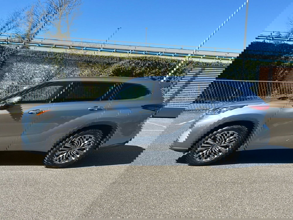 Toyota Highlander usata a Piacenza (4)