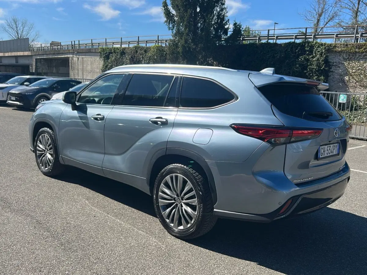 Toyota Highlander usata a Piacenza (5)