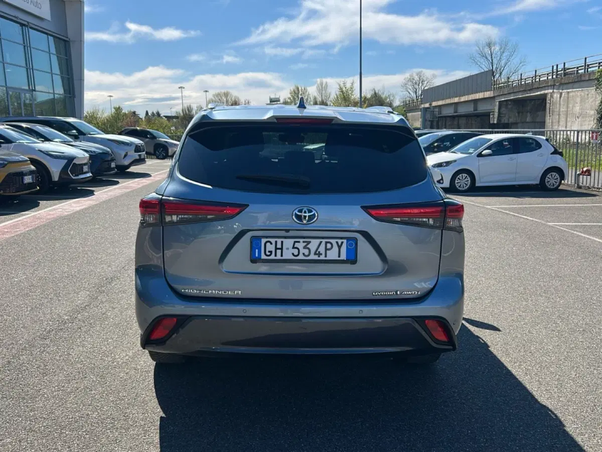 Toyota Highlander usata a Piacenza (6)