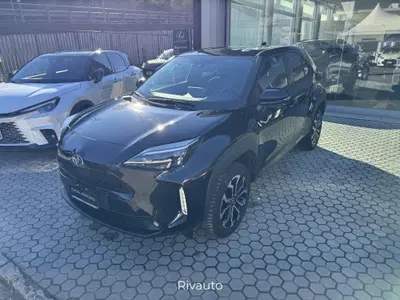 Toyota Yaris Cross Trend fwd 115cv e-cvt del 2022 usata a Como