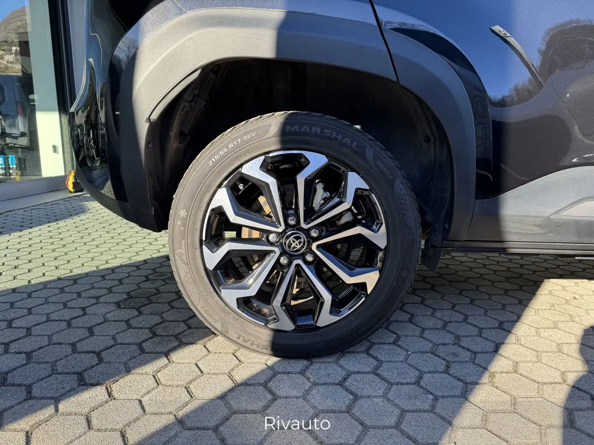 Toyota Yaris Cross usata a Como (12)