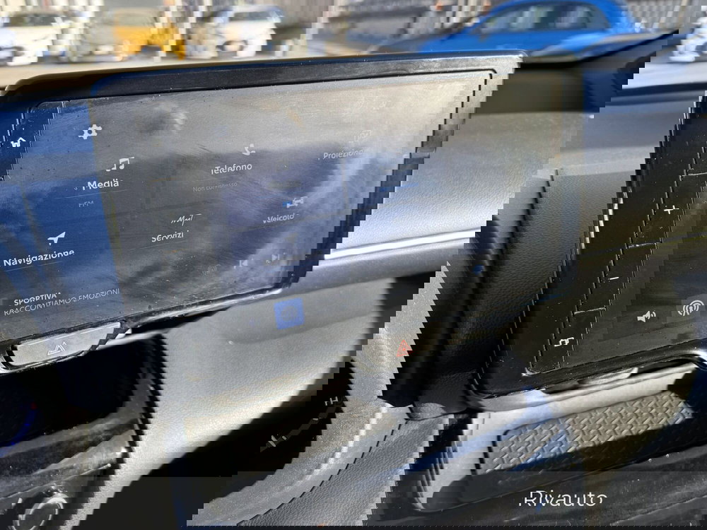 Toyota Yaris Cross usata a Como (13)