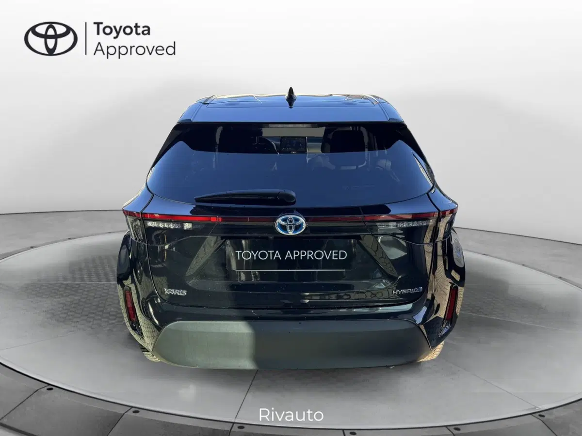 Toyota Yaris Cross usata a Como (3)