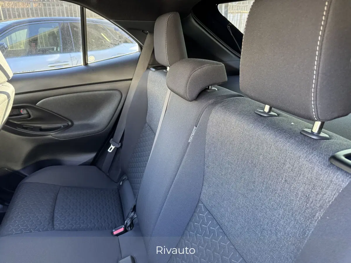 Toyota Yaris Cross usata a Como (6)