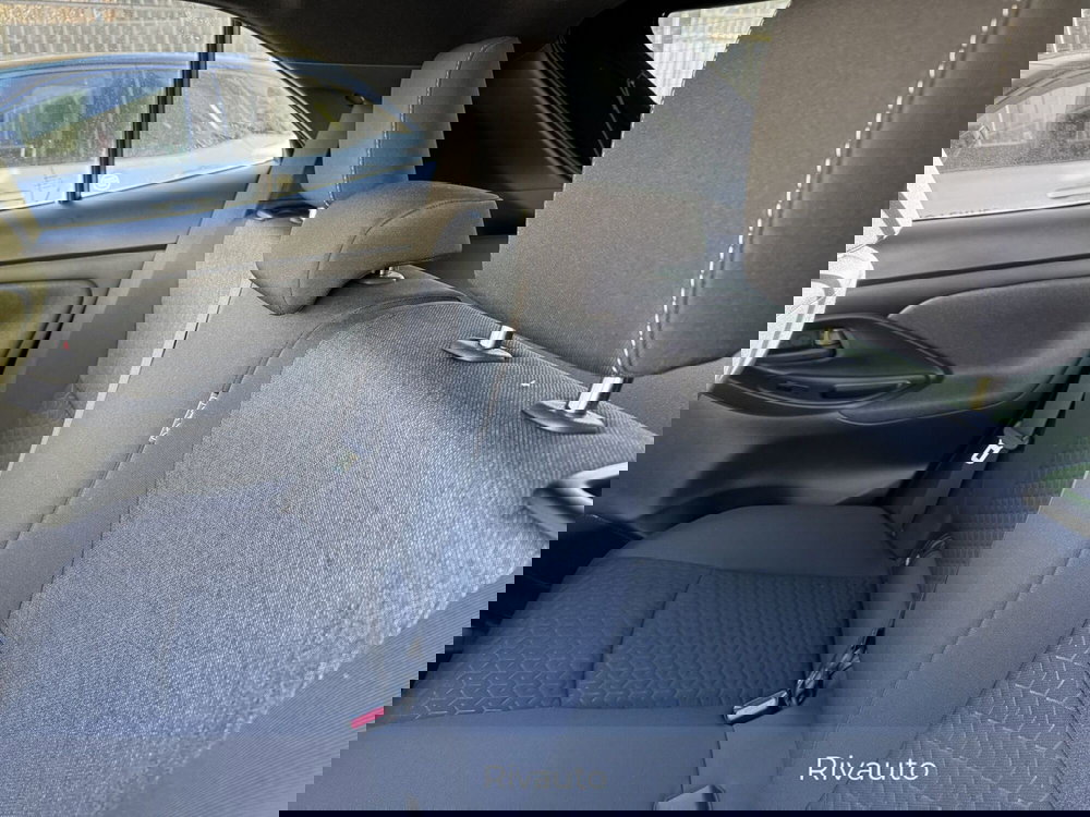 Toyota Yaris Cross usata a Como (6)