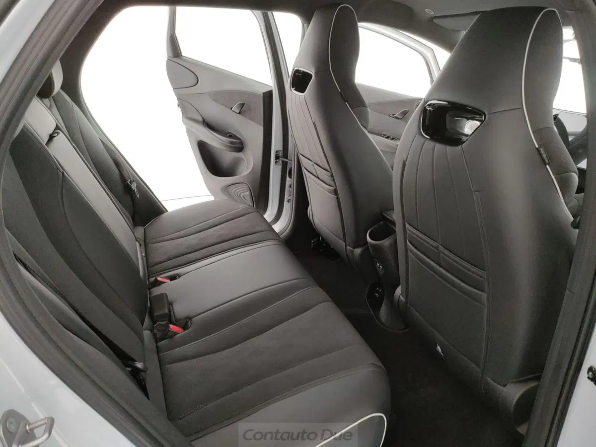 Byd Dolphin nuova a Caserta (12)