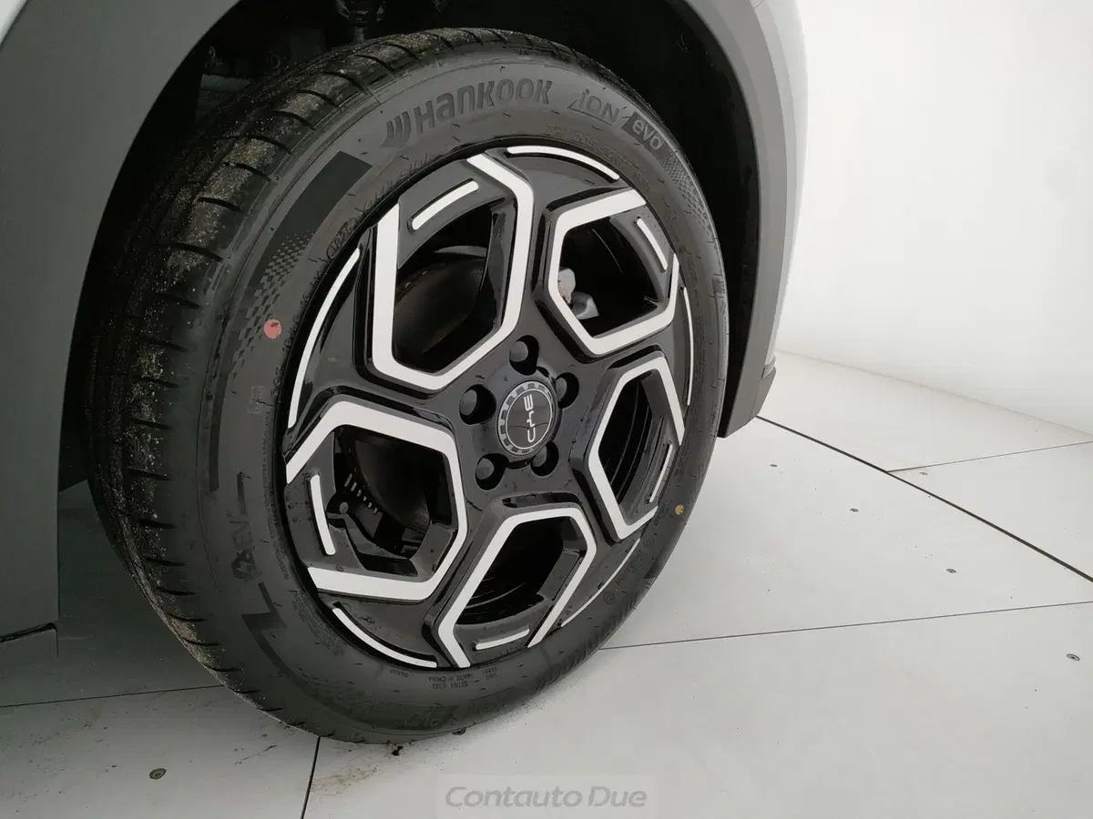 Byd Dolphin nuova a Caserta (19)