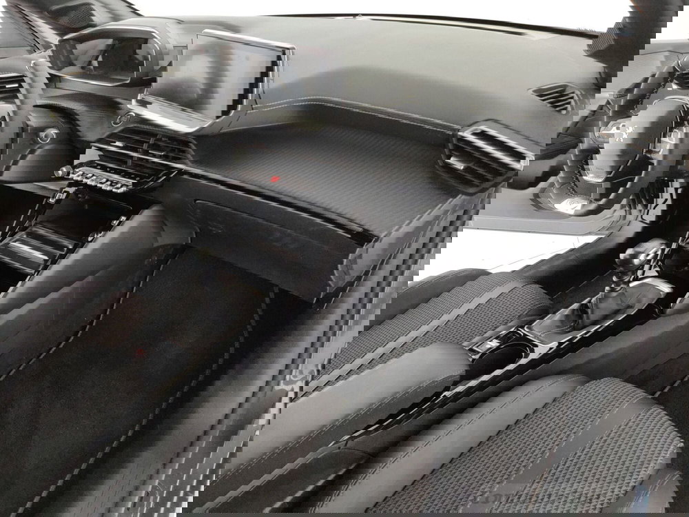 Peugeot 208 usata a Caserta (15)