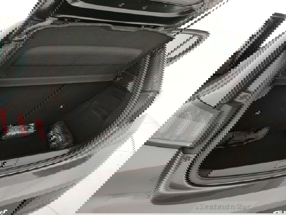 Peugeot 208 usata a Caserta (8)