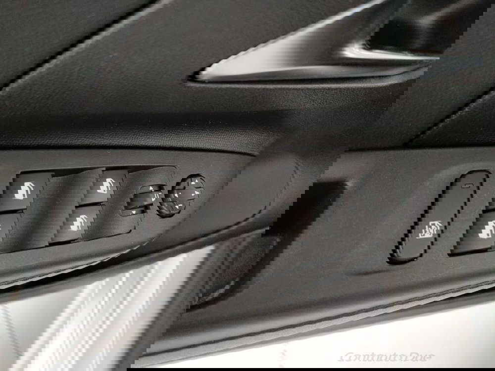 Opel Corsa usata a Caserta (19)