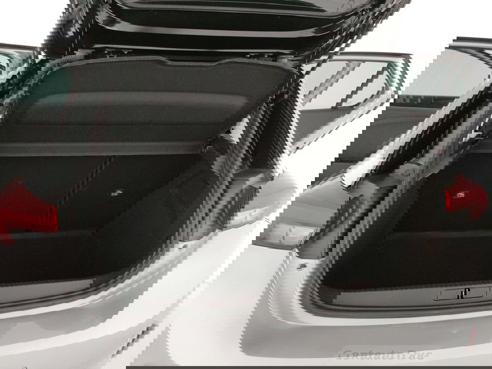 Opel Corsa usata a Caserta (8)