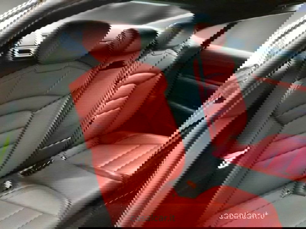 Porsche Taycan usata a Salerno (12)