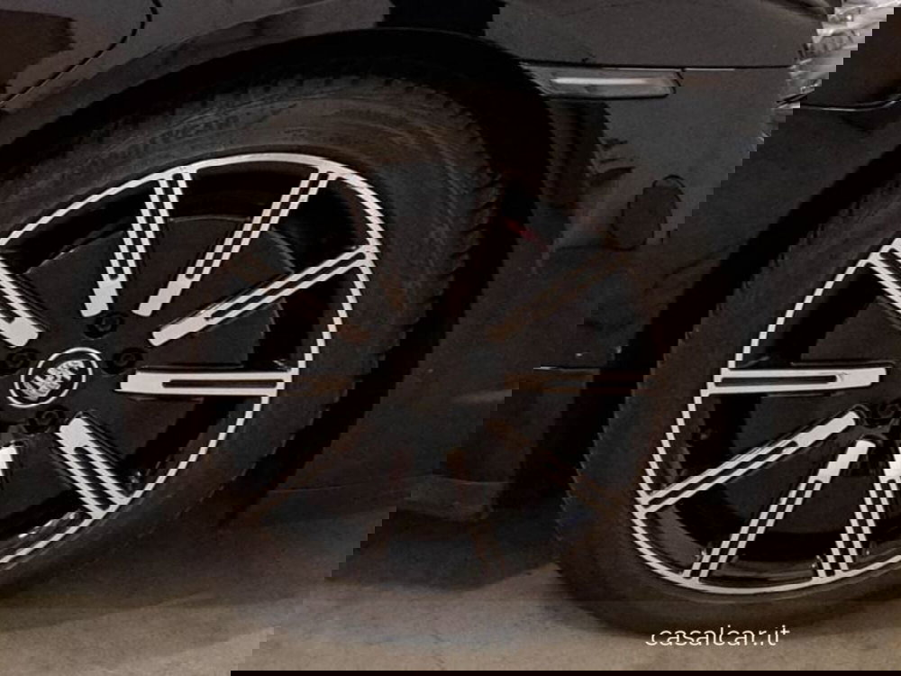 Porsche Taycan usata a Salerno (14)