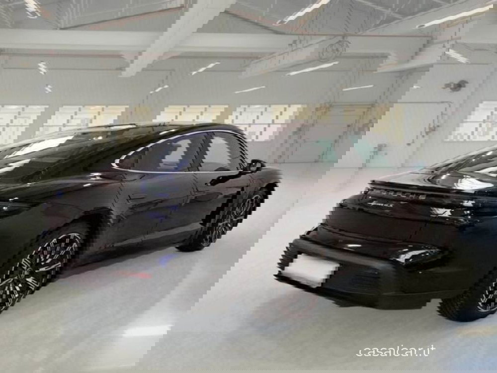 Porsche Taycan usata a Salerno (3)