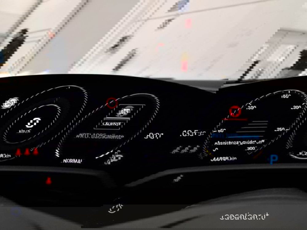 Porsche Taycan usata a Salerno (7)