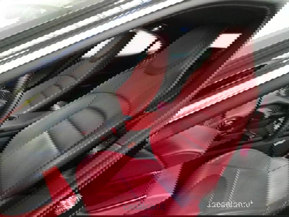 Porsche Taycan usata a Salerno (8)