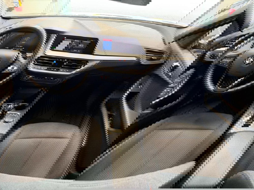 BMW Serie 1 usata a Napoli (10)