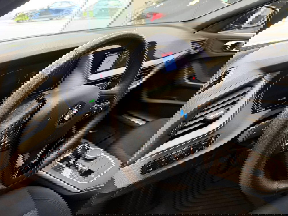 BMW Serie 1 usata a Napoli (11)