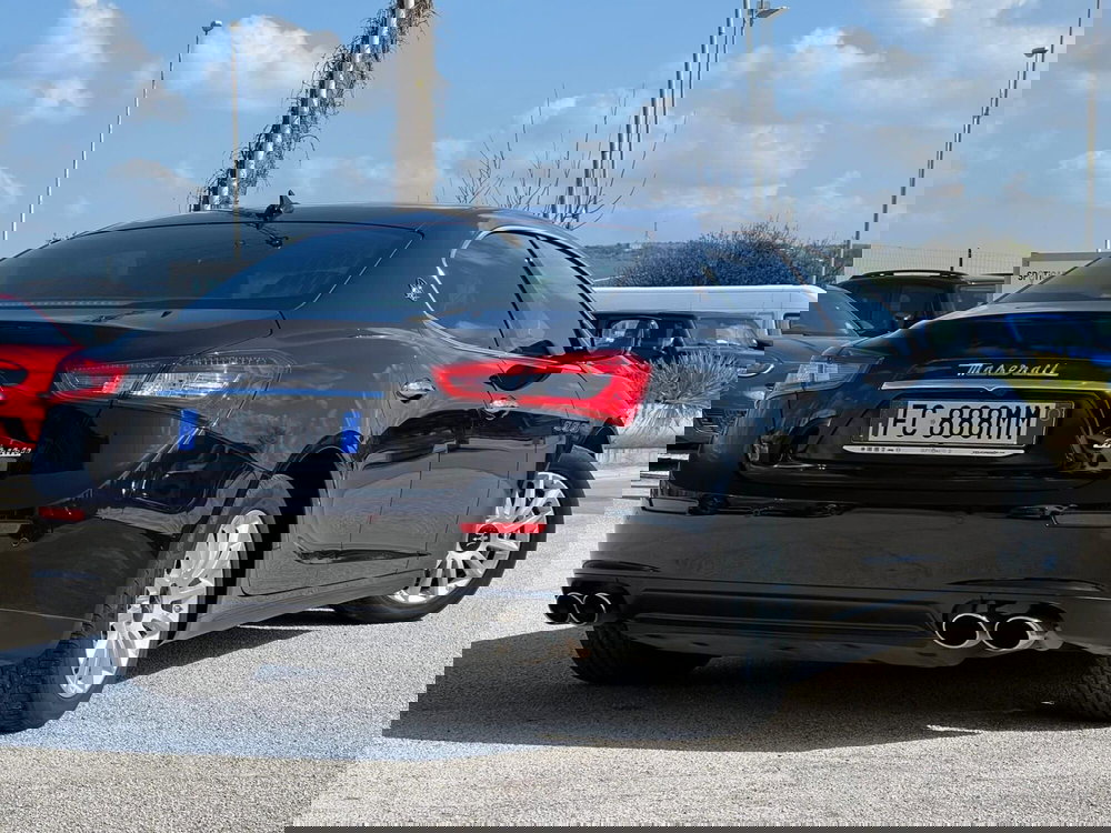 Maserati Ghibli usata a Matera (11)